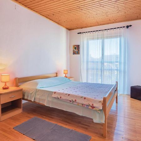 Pet Friendly Apartment In Fazana With Wifi Exterior photo