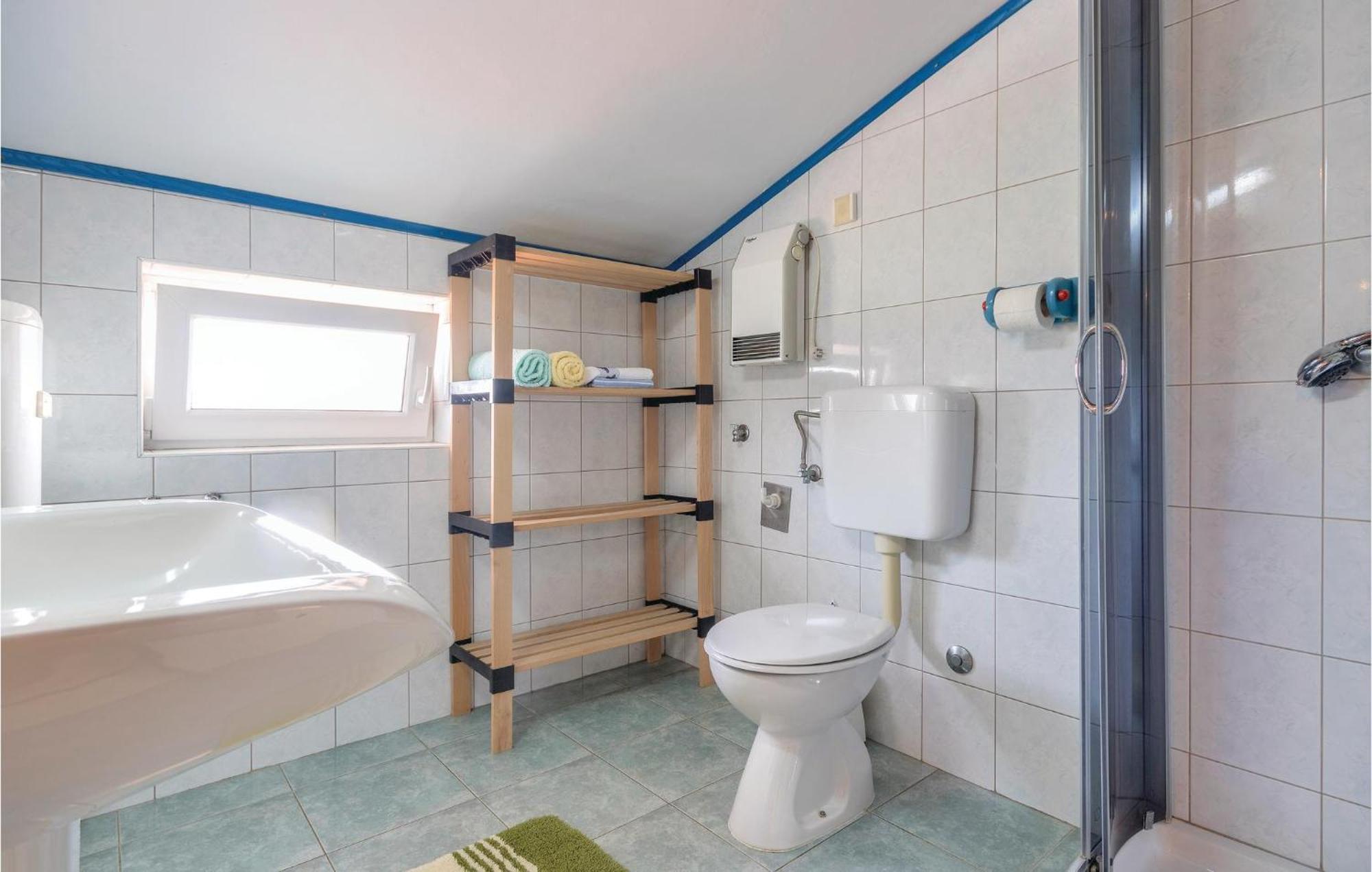Pet Friendly Apartment In Fazana With Wifi Exterior photo